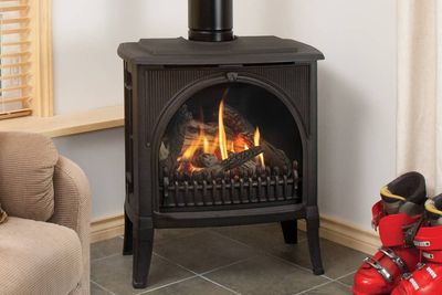 Madrona Gas Stove — view 3