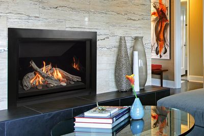 H5 Gas Fireplace — view 3