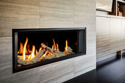 L1 Linear Gas Fireplace — view 5